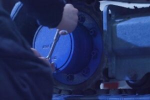 How to change your final drive oil Step 2